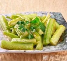 Crisp Cucumber Strips