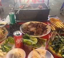 Charcoal-Grilled Lamb Ribs