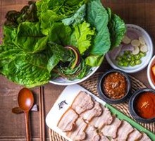 Folk-style Rice Roll