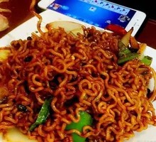 Stir-Fried Instant Noodles