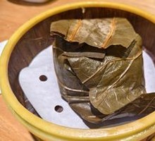 Stuffed glutinous rice chicken