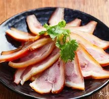 Smoked Pig's Head