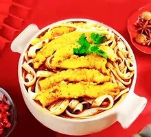 Succulent Pork Pot Noodles