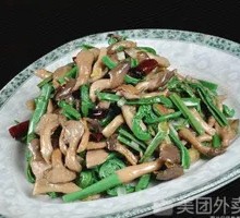 Shredded Pork with Wild Vegetables