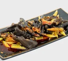 Spicy Black Chicken Feet