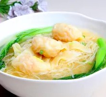 Mushroom Cream Noodle Soup with Dumplings