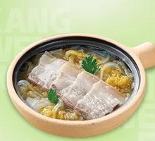 Braised Pork in Bone Soup with Sour Cabbage