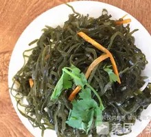 Thin seaweed strips