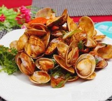 Spicy Stir-Fried Clams