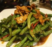 Braised Pork with Kidney Beans