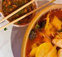 Tomato-based Spicy Hot Pot