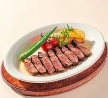Tomato Meat Sauce Steak Pasta