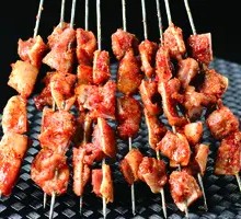 Charcoal-grilled Pork Ribs