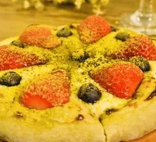 Matcha Mochi Pizza