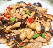 香菇炒牛肉