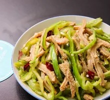 Green Pepper Stir-fried Beef Tripe