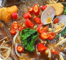 Aluminum Foil Roasted Mussels with Noodles