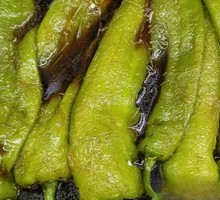 Sauce-Braised Chili