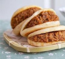 Shaanxi Braised Pork in Flatbread