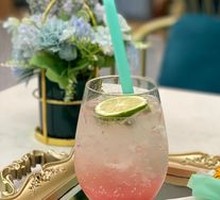 Red Grapefruit Sparkler