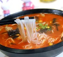 Tomato and Pork Noodles