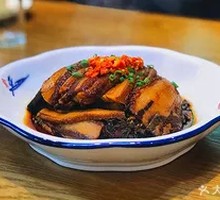 Pickled mustard greens with pork belly