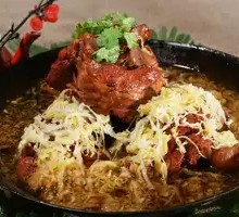 Braised Pork Bones with Sour Cabbage