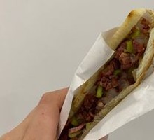 Donkey Meat Bao with Noodles Soup