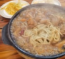 Small Portion of Yellow Braised Chicken Rice with Tofu Threads