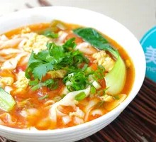Tomato and Egg Noodles