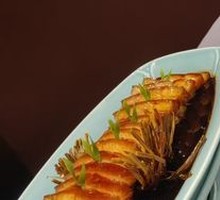 Golden Rice Fragrant Pork