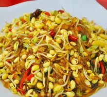 Stir-fried Glass Noodles with Mung Bean Sprouts