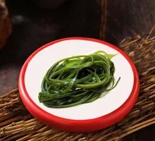 Thin seaweed strips