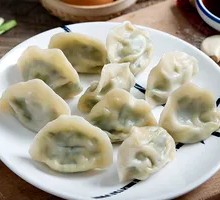 荠菜肉水饺