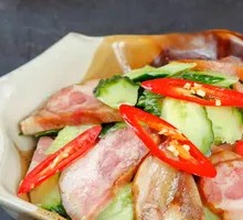 Cucumber with Pork Head Meat