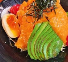 Salmon Avocado Salad