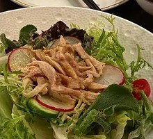 Chicken丝 Seasonal Salad