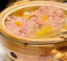 Classic Lion's Head Meatballs