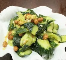 Garlic Cucumber Salad