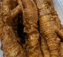 Braised Chicken Feet with Tiger Skin