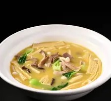 Golden Soup Simmered Pig's Trotter with Tofu Skin