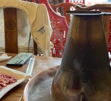 Yuan Yang Carbon Pot (Clear Soup + Spicy Soup)