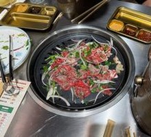 Qiqi Mixed Meat Salad