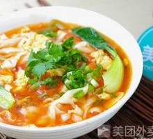 Nutritious Tomato Egg Noodle Soup