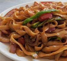 Beef and Tomato Fried Noodles