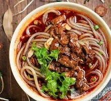 Braised Pork Intestine Noodles