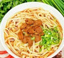 Pork Noodle Soup with Sauce