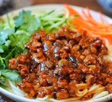 Meat Sauce Noodles