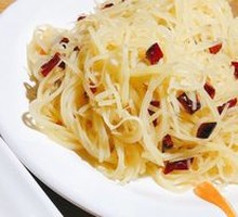 Stir-Fried Potato Strips