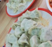 Three Delicacies Pork Dumplings (Large Portion)